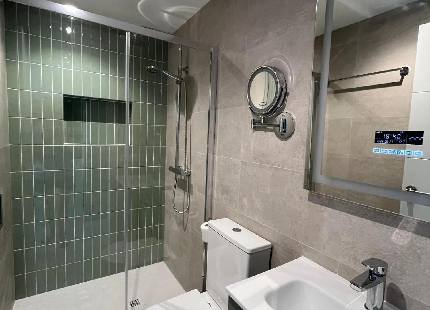 Appartement Alondras Green Aircon And Pool Arona  Spanje