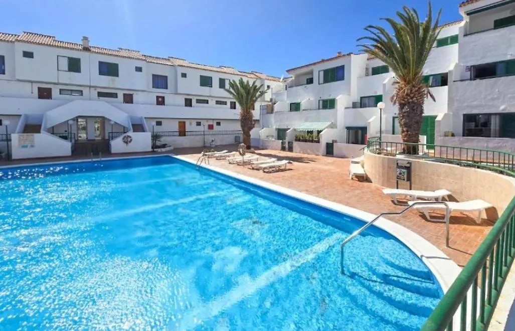 Alondras Green Aircon And Pool Arona  Appartement