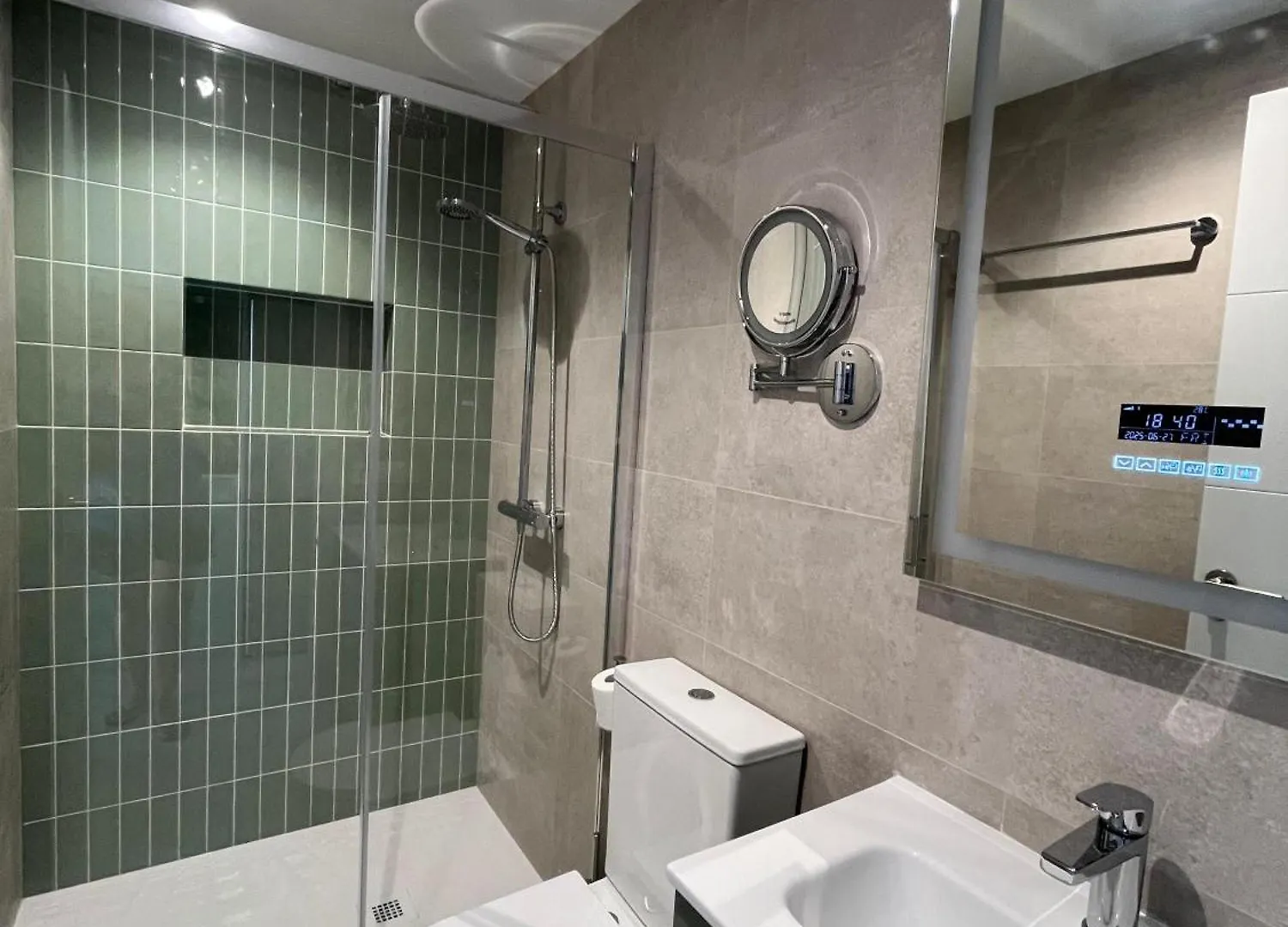 Alondras Green Aircon And Pool Arona  0*, Arona (Tenerife) Spanje